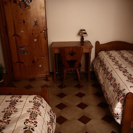 Villa Curri 洛科罗通多 外观 照片