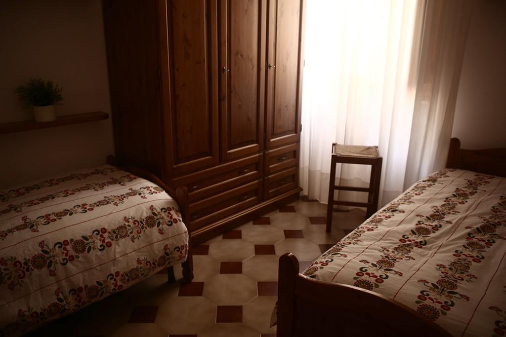 Villa Curri 洛科罗通多 外观 照片